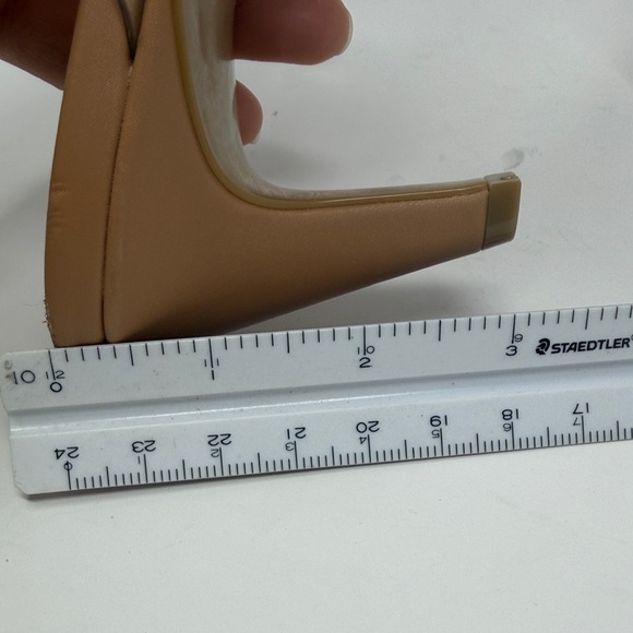 BCBGeneration Tabina Clear and Tan Kitten Heels Size 9